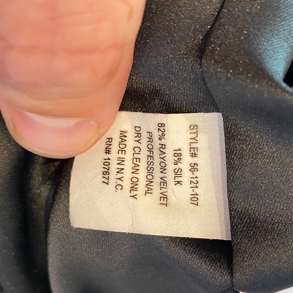 ALICE + OLIVIA Velvet blazer Size Small - Picture 4 of 4